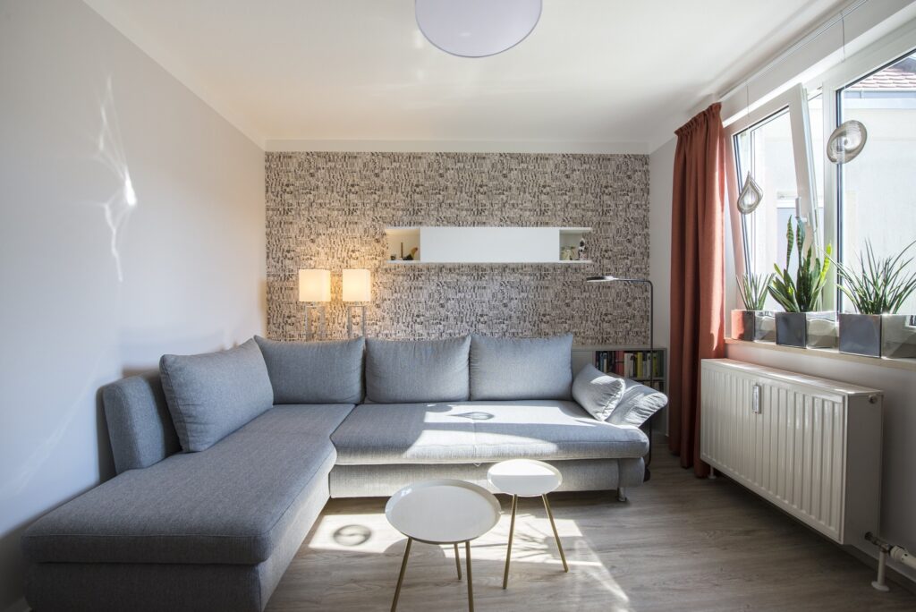 Sofaecke mit Tapete